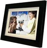 Pandigital 9.2-Inch Digital Photo Frame With 2 Interchangeable Frames