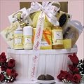 Vanilla Valentine Spa Pleasures: Valentine's Day Spa Gift Basket