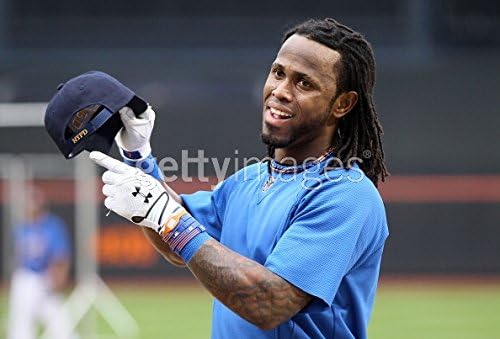 NEW YORK, NY - AUGUST 31: Jose Reyes #7 and Angel Pagan #16 of the Ne Photo