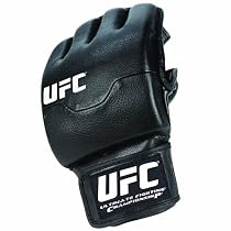 UFC&reg; Striker MMA Gloves, S/M