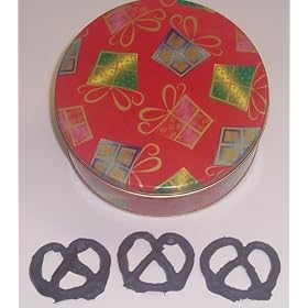 Scott's Cakes 1 lb. Dark Chocolate Covered Pretzel in a Christmas Present Tin