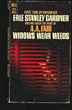 Widows Wear Weeds (Black Dagger Crimes)