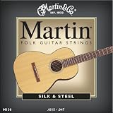 Martin & Co - Cordes pour les guitares folk, acoustiques et �lectro acoustiques M130 jeu de cordes Silk & steel 11.5 - 47