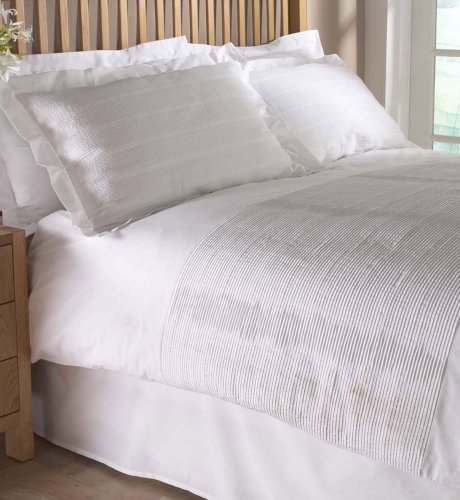 Pure Cotton Linear Pleated Pillowcase