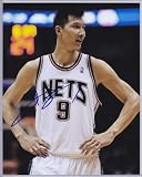 YI JIANLIAN NEW JERSEY NETS SIGNED AUTOGRAPHED 8X10 PHOTOGRAPH COA JSA CERTIFIED