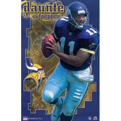 Professionally Framed Daunte Culpepper (Minnesota Vikings) Sports Poster - 23x35 with RichAndFramous Black Wood Frame