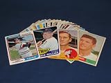 25 Different Vintage Minnesota Twins Topps Baseball Cards from 1961-1975 - Shipped in Protective Display Album!