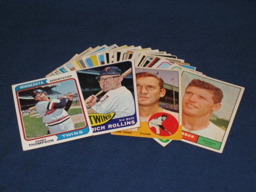 25 Different Vintage Minnesota Twins Topps Baseball Cards from 1961-1975 - Shipped in Protective Display Album!