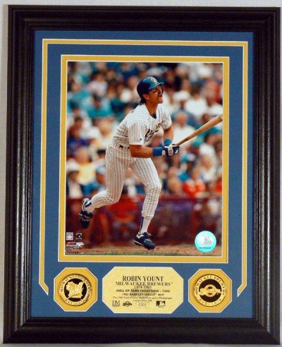 Robin Yount Framed Milwaukee Brewers 8x10 Photo Mint with two 24KT Gold Coins