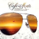 Review Various  / Café del Mar: Best of 2004 Edition
