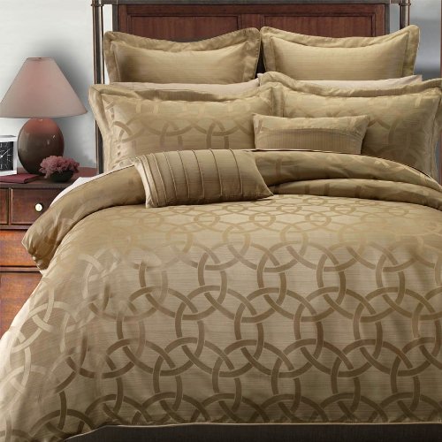 Paulina 7PC King Size Duvet Cover Set Paulina 7PC King Size Duvet Cover Set
