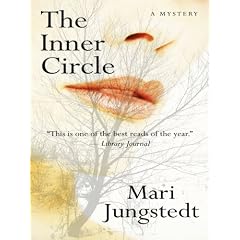 The Inner Circle (Thorndike Large Print Crime Scene)