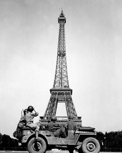 Eiffel Tower Paris France French Liberation WWII Photo U.S. Army Military Photos 8x10