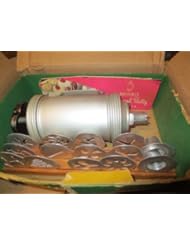 Single Detail Page Misc: VINTAGE Mirro Cookie Cooky Press w/ "Mirro Cooky and Pastry Recipes" [complete with 3 tips, 12 designs] as shown