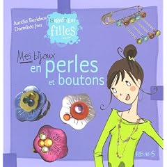 Mes bijoux en perles et boutons