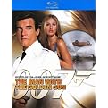 The Man with the Golden Gun (Ultimate Edition) (Blu-ray) (Widescreen) (Dual-layered DVD)
