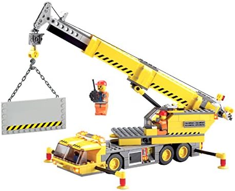 Dream Builders Crane Lift Model Kit (300-Piece)