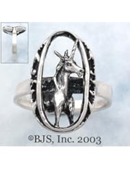 Single Detail Page Misc: Fantasy Medieval Unicorn Cameo Ring in White Gold