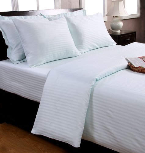 Homescapes - 330 Thread Count - ( Non - Twisted Yarn ) Ultrasoft - Blue ( With Satin Stripe ) Duvet Cover and 2 Pillowcase Set - Double - 100% Egyptian Cotton Percale - Anti Dust Mite
