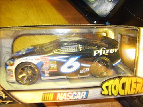 Hot Wheels 2004 STOCKERZ - Mark Martin / Pfizer