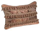 Review R&M Industries RM-418 / Edie Roberts Camelot 14-by-21-Inch Pillow