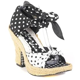 Irregular Choice 3137-3D Black espadrilles