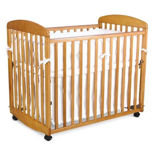 DaVinci Alpha Mini Rocking Crib