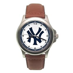 New York Yankees Mens MLB "Rookie" Watch (Leather Band)