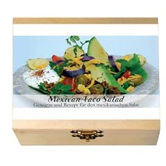 MEXICAN TACO SALAD Gew�rz - Kasten und Rezept f�r den mexikanischen Salat. 8 Gew�rze befinden sich in einer dekorativen Holzkiste -- Beinhaltet die Geschichte des Gerichtes, eine Inhaltsbeschreibung der Gew�rze, das Originalrezept und eine Einkaufliste. Ein ideales Geschenk f�r Kochk�nstler & Hobbyk�che, solche, die es werden wollen und alle, die neugierig auf fremde Welten sind. Ma�e: 11,4 x 9,5 cm, 3,4 cm hoch
