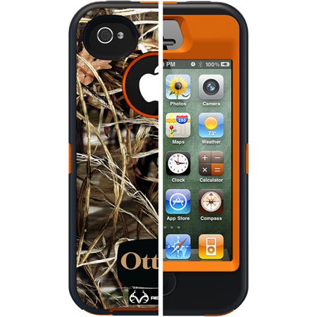 Otter Box iPhone 4 / 4S Defender Series with Realtree® Camo and belt clip. Retail packaging.