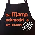 Bei MAMA schmeckt`s am besten! Garantiert! - Kochschürze, Latzschürze mit verstellbarem Nackenband und Seitentasche - Die Geschenkidee!