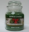 Yankee Candle 3.7 oz. Jar - Christmas Wreath