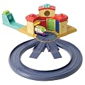 Chuggington Die Cast LC54204 - Ringlokschuppen Spielset, mit Die-Cast Lokomotive Koko, Licht und die Originalger�usche aus der TV Serie, viele Funktionen