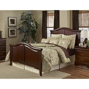 Nelson Traditional Distressed Cherry King Size Wood Bed w Frame