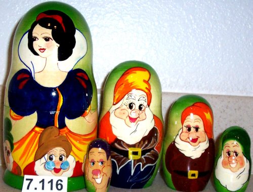 Russian Nesting Doll Snow White 5 Pc / 7 in #7.116
