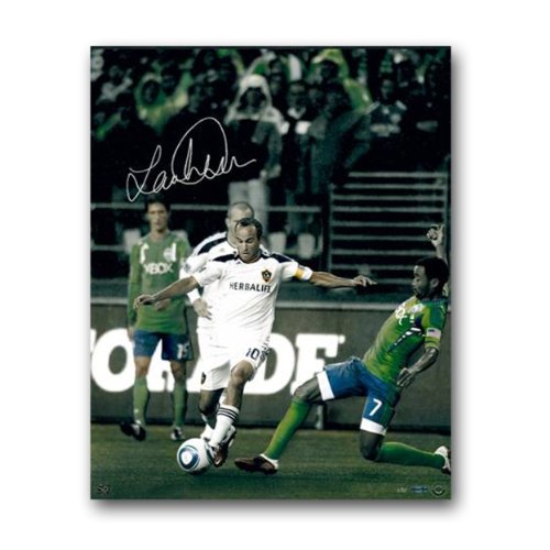 Autographed Landon Donovan 16-by-20 inch unframed LA Galaxy photo 78290