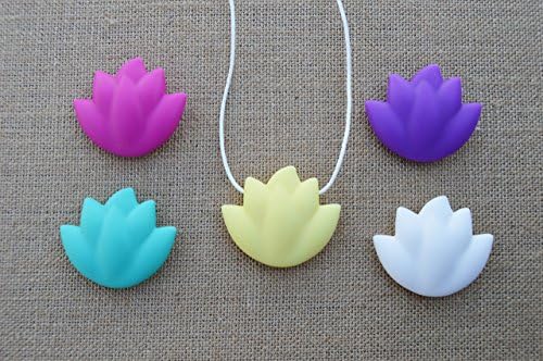 Children's Sensory Necklace, Chewelry, Chew Necklace, Toddler Teething Necklace/Lotus