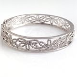 1 Carat 14KWG 8 Diamond Bangle