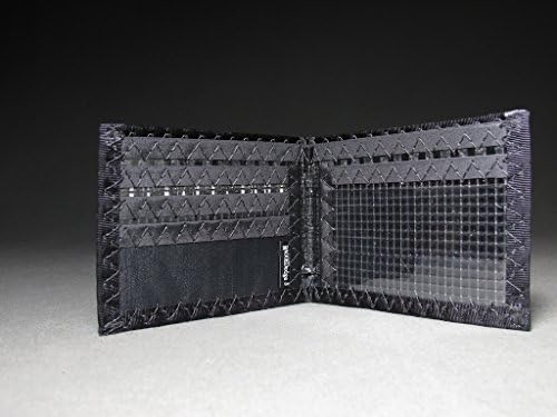 Carbon Fiber Border Bifold ID Wallet