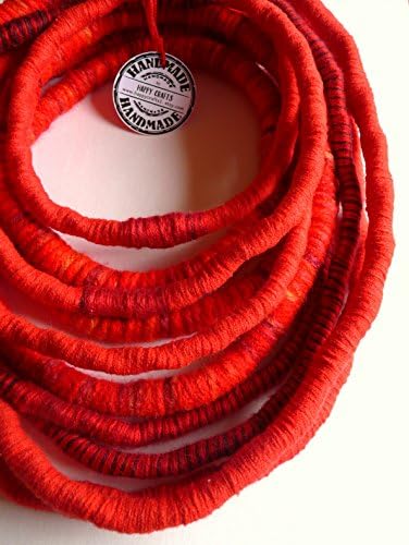 Unique/ Yarn wrapped necklace/ Woman/ African style/ Tribal/ Red/ Street Style/ Hippie/ Hipster