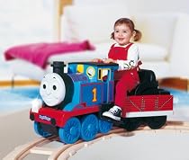 BRAND NEW IN BOX PEG PEREGO/MAMAS AND PAPAS THOMAS THE TANK RIDE ON TRAIN SET 6 VOLT