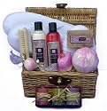 Picnic Basket Gift Set (Raspberry Chocolate Truffle)