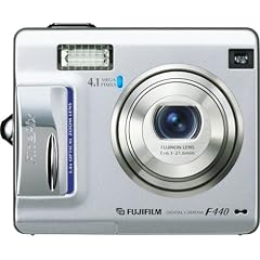 FujiFilm FinePix F440 Digitalkamera (4 Megapixel)