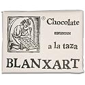 Unrefined dark chocolate. Chocolate a la taza.