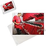 Jigsaw Puzzle of Manchester United launch New Home Kit from Manchester United