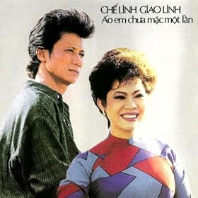 Amazon.com: Ao Em Chua Mac Mot Lan: Che 