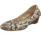 Guess Women's Gwlawri2 Wedge