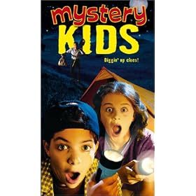 Finding Kelly [VHS]