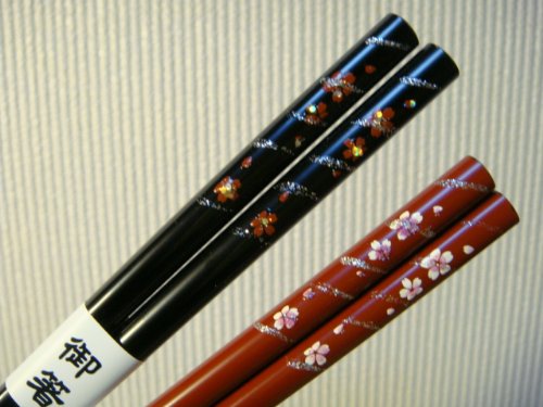 【会津塗】木製 夫婦箸  花散し(手塗) 桐箱入