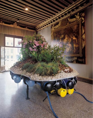 Cover image : The Hugo Boss Prize 2004